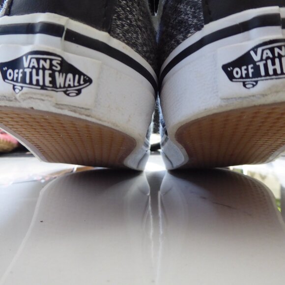 Vans Off The Wall High top Sneakers - Picture 9 of 11